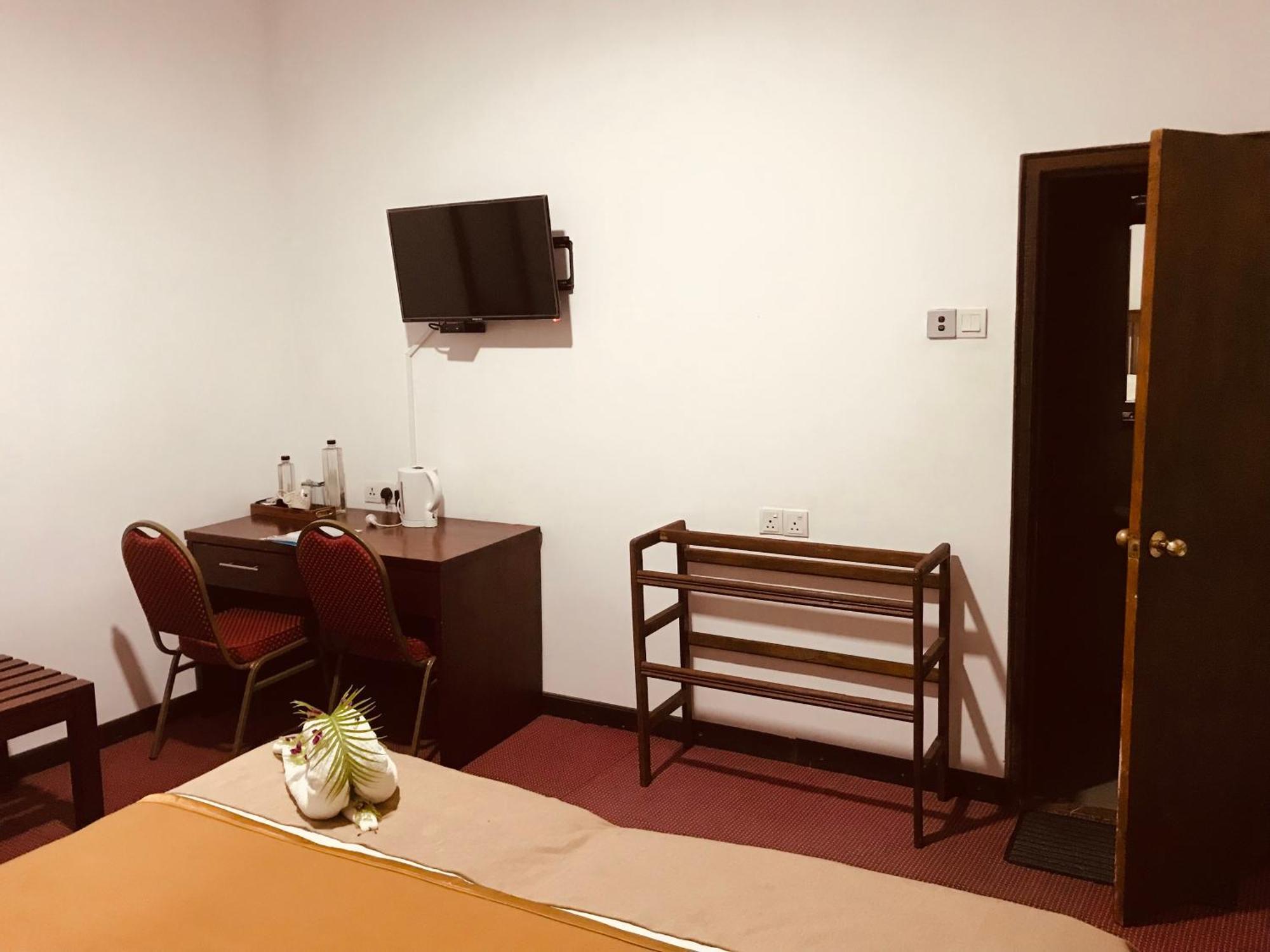 Marigold Home 努沃勒埃利耶 外观 照片