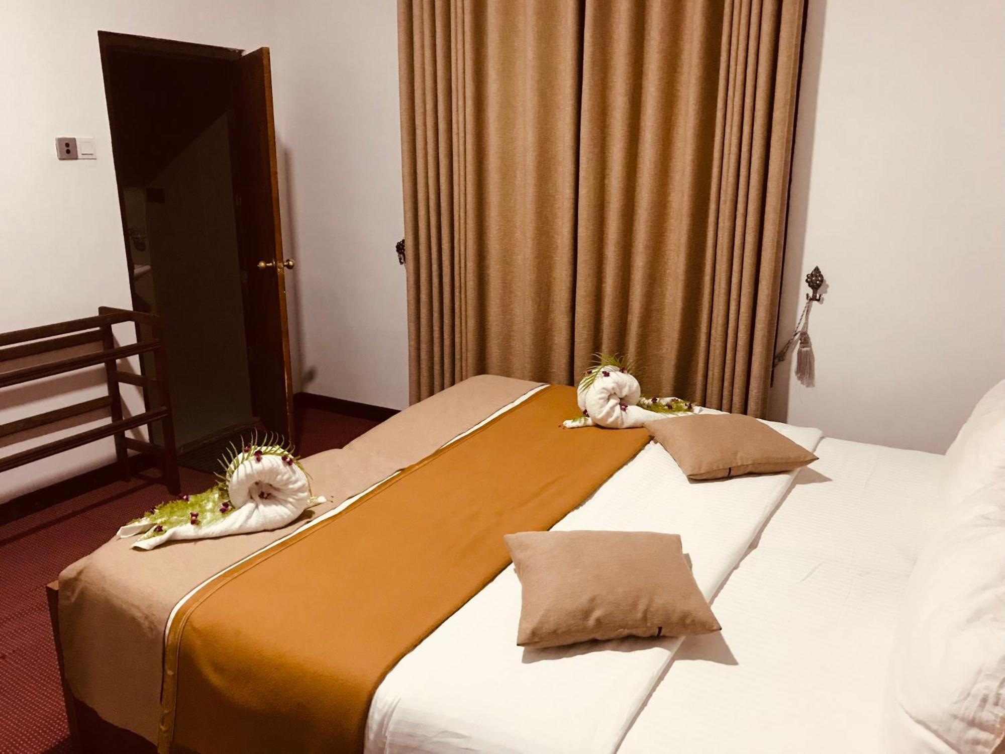 Marigold Home 努沃勒埃利耶 外观 照片