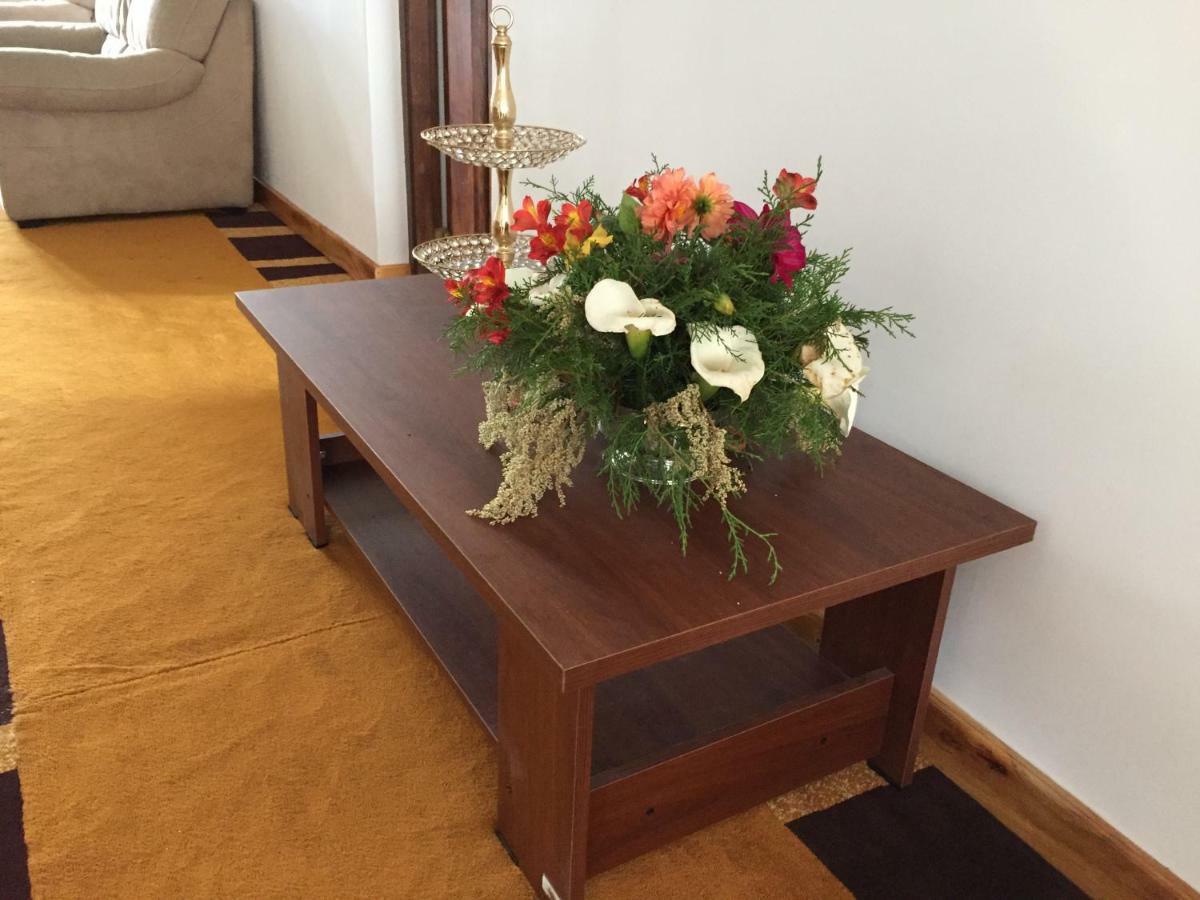 Marigold Home 努沃勒埃利耶 外观 照片